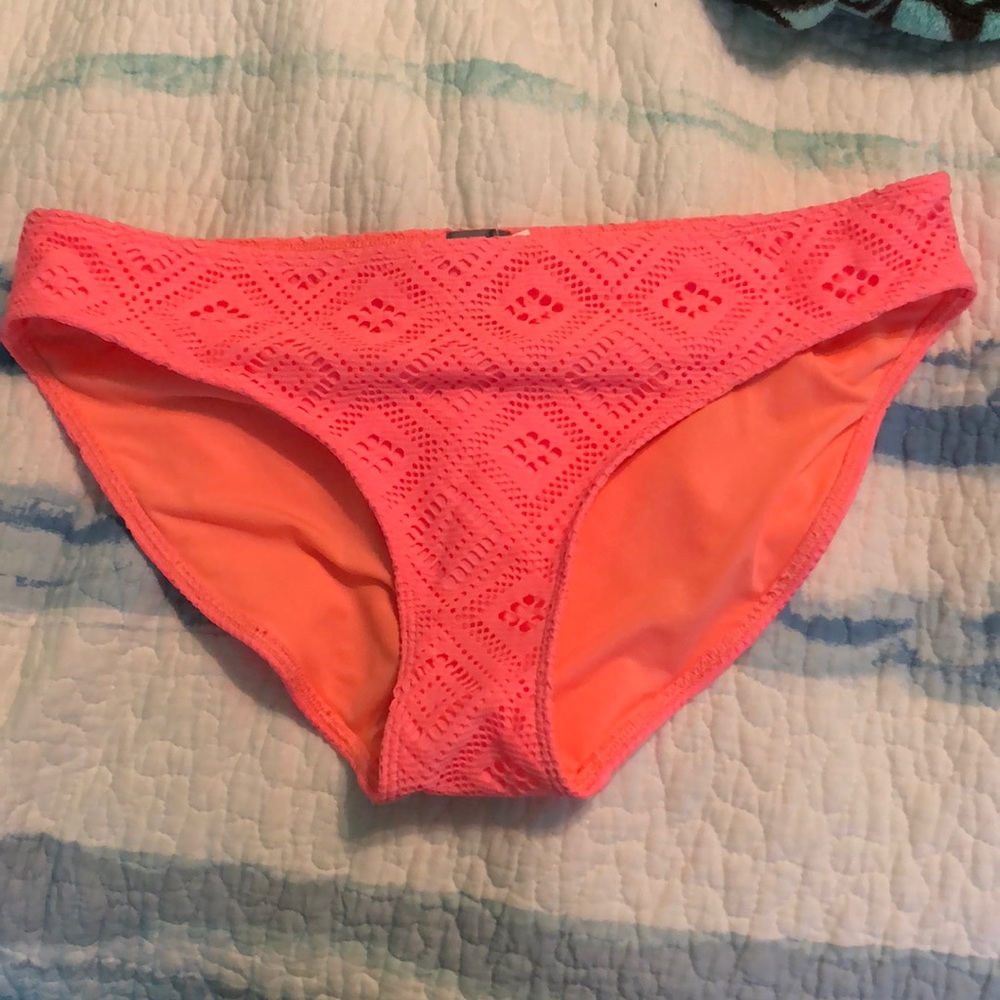 Bathing suit bottoms